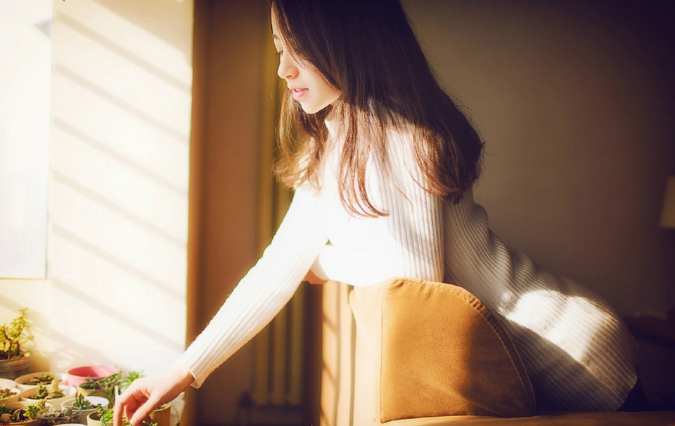 “这……”斥候苦涩的看了邓贤一眼。